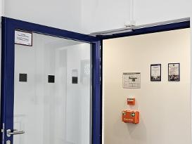 Brandschutztüren <br>& Feststellanlagen